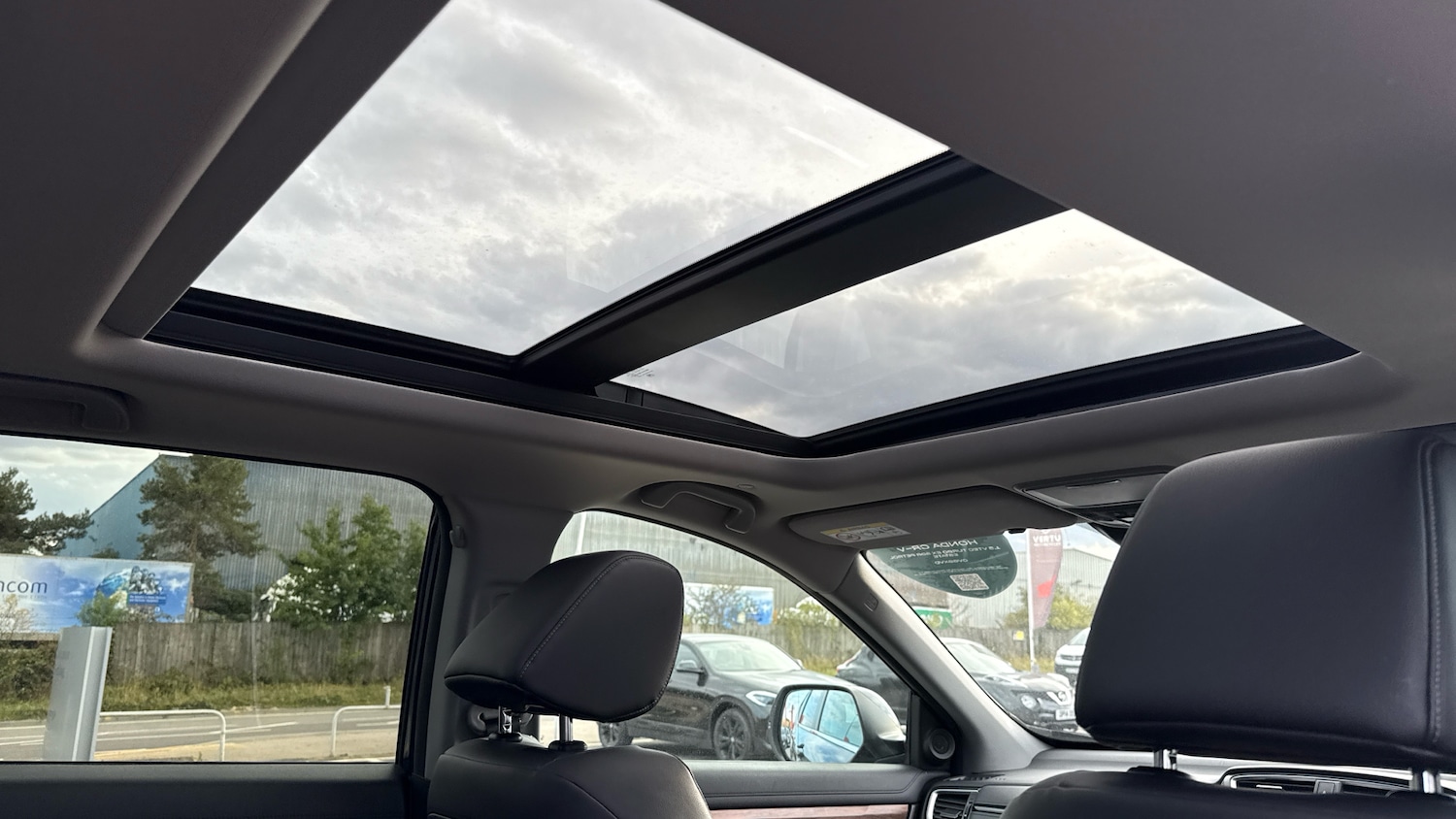 Used Honda CR-V 2019 for sale - 76722705: Photo 25