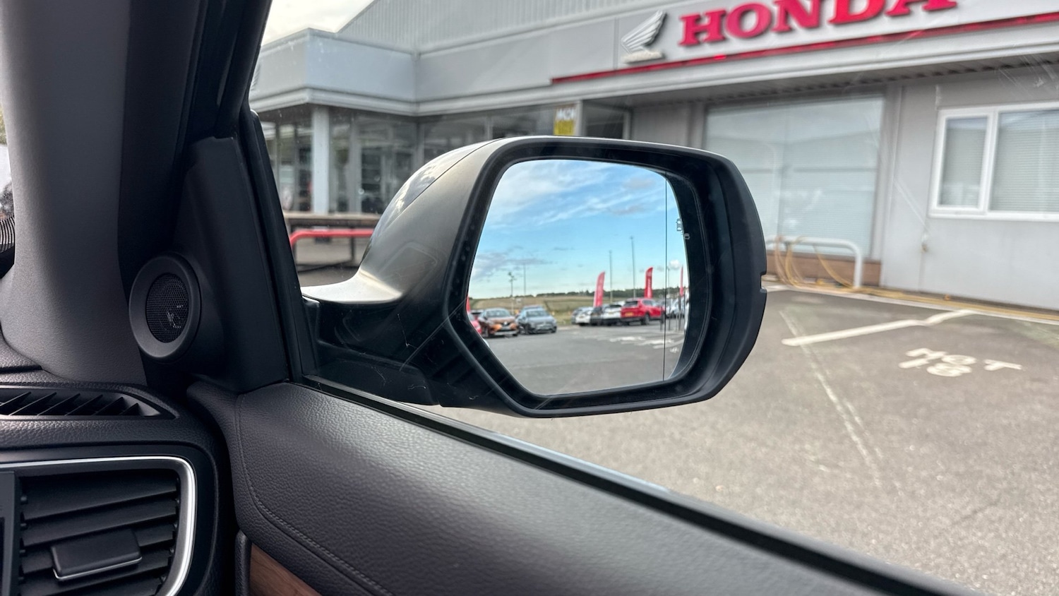 Used Honda CR-V 2019 for sale - 76722705: Photo 37