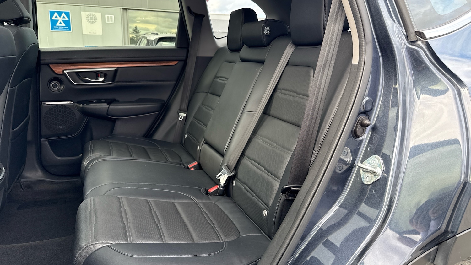 Used Honda CR-V 2019 for sale - 76722705: Photo 8