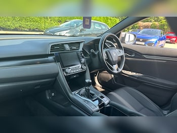 Used Honda Civic 2020 for sale - 79295827: Photo