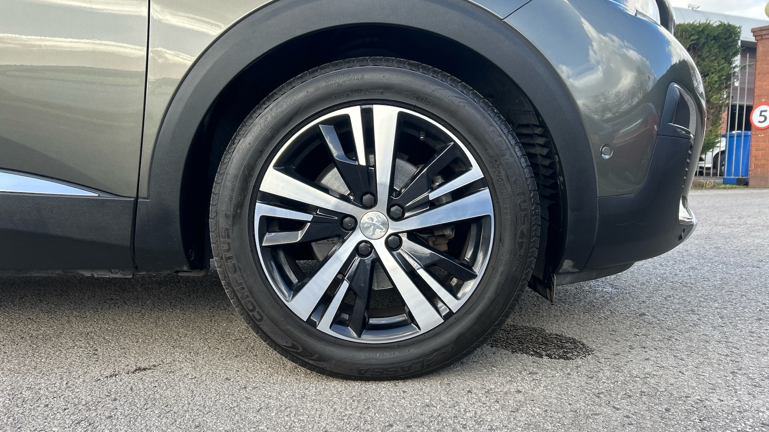 Used Peugeot 3008 2017 for sale - 77883874: Photo 7