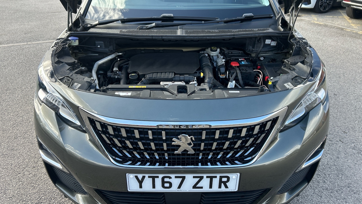 Used Peugeot 3008 2017 for sale - 77883874: Photo 8