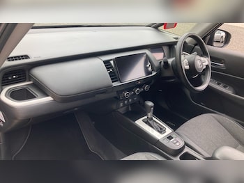 Used Honda Jazz 2023 for sale - 76302101: Photo