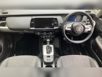 Used Honda Jazz 2023 for sale - 76302101: Photo