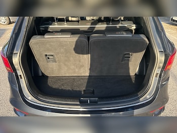 Used Hyundai Santa Fe 2016 for sale - 77759152: Photo