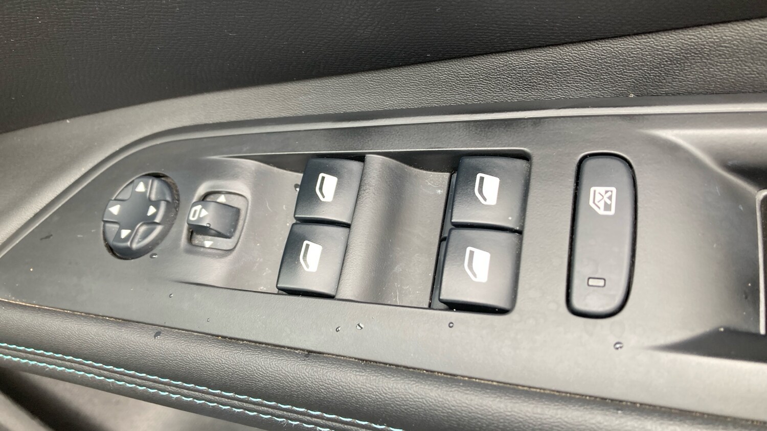 Used Peugeot 3008 2021 for sale - 76181278: Photo 28