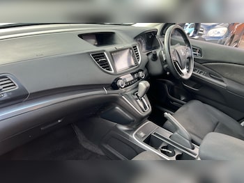 Used Honda CR-V 2017 for sale - 75894459: Photo