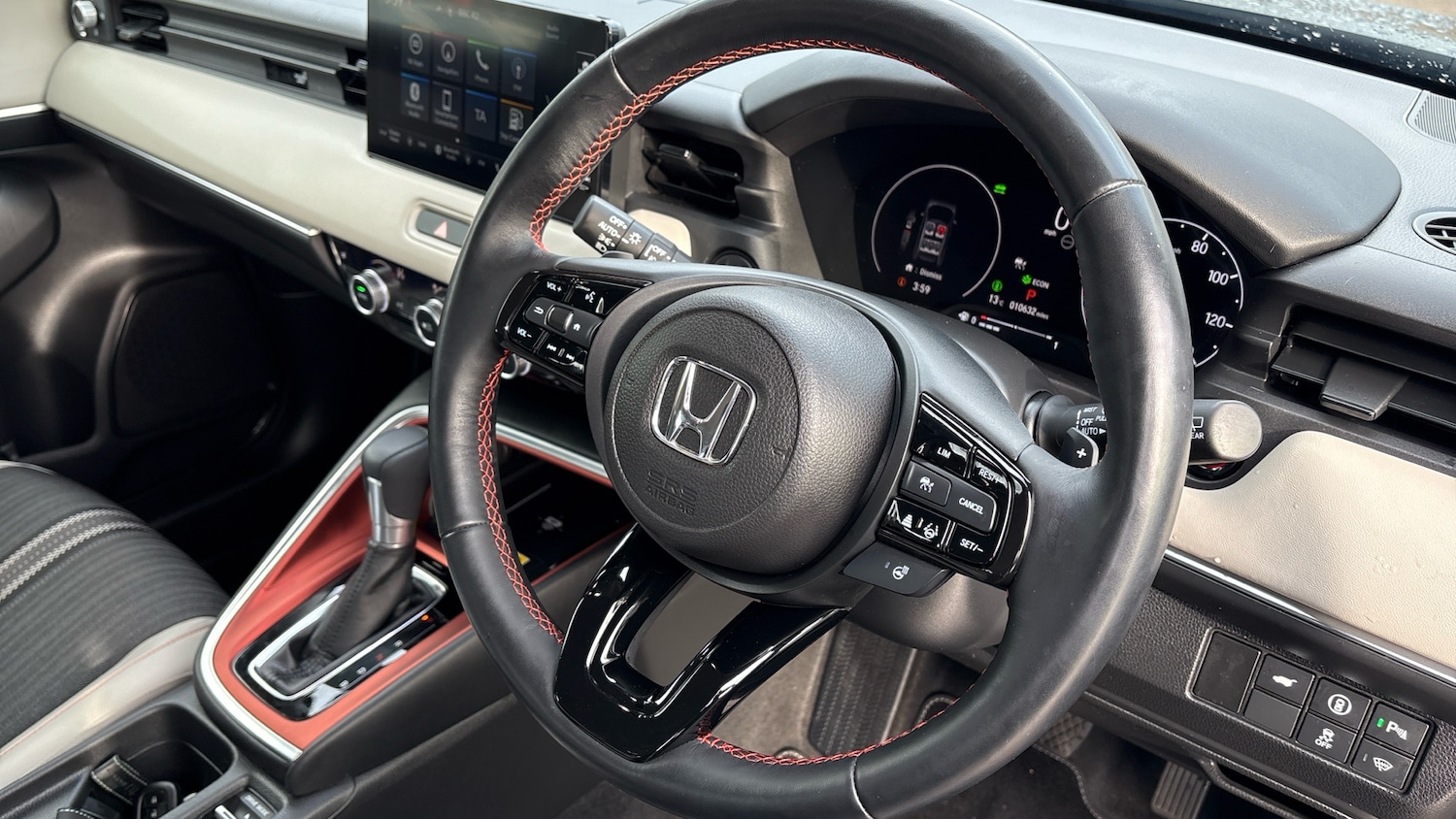 Used Honda HR-V 2023 for sale - 76464375: Photo 15