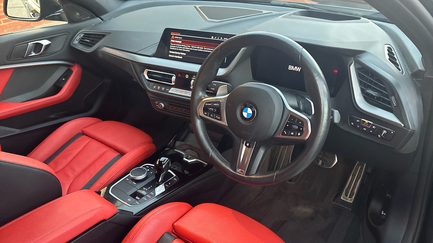 Used BMW 1 Series 2024 for sale - 77070803: Photo 11