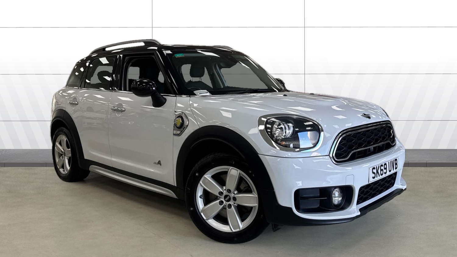 Used MINI Countryman 2019 for sale - 76625601: Photo 1