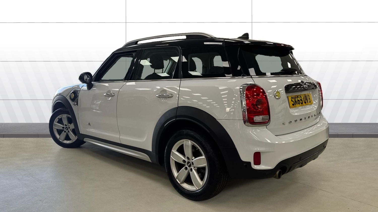 Used MINI Countryman 2019 for sale - 76625601: Photo 2