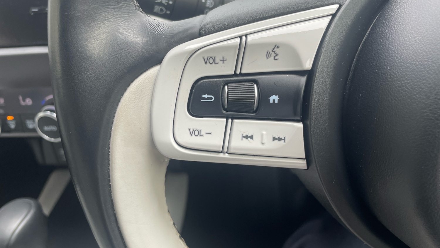 Used Honda Jazz 2021 for sale - 76479441: Photo 23