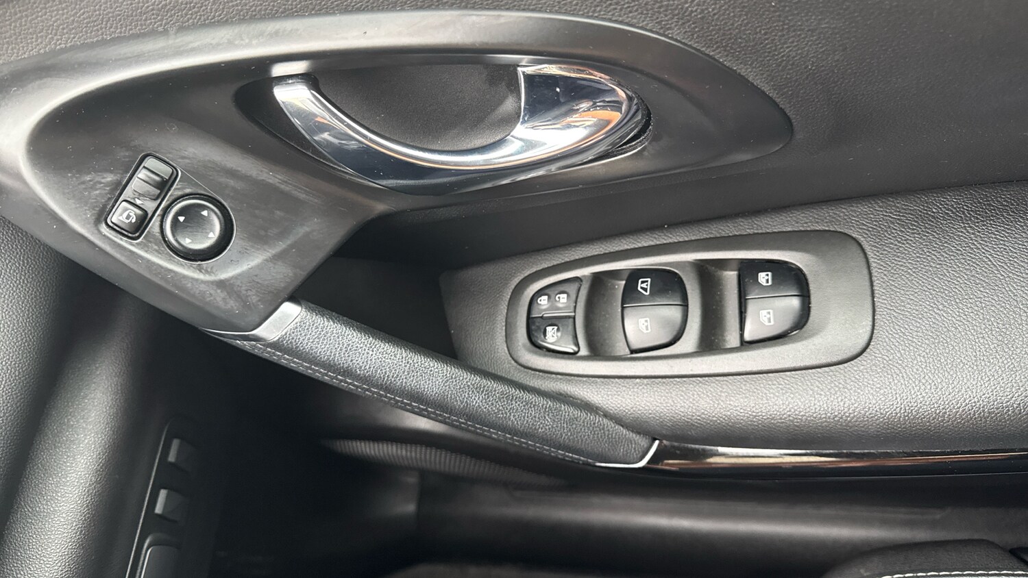 Used Renault Kadjar 2018 for sale - 76796778: Photo 25