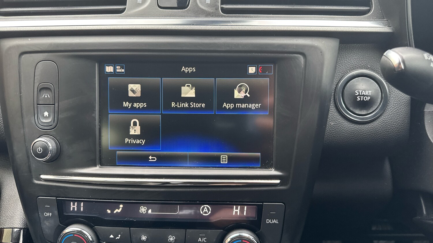 Used Renault Kadjar 2018 for sale - 76796778: Photo 32