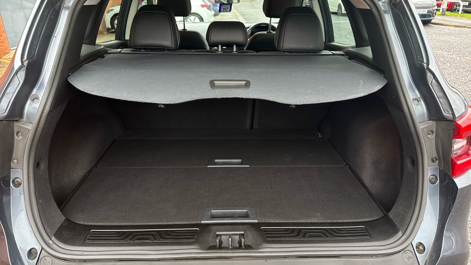 Used Renault Kadjar 2018 for sale - 76796778: Photo 47