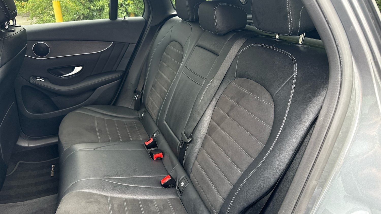 Used Mercedes-Benz GLC 2020 for sale - 76193035: Photo 16