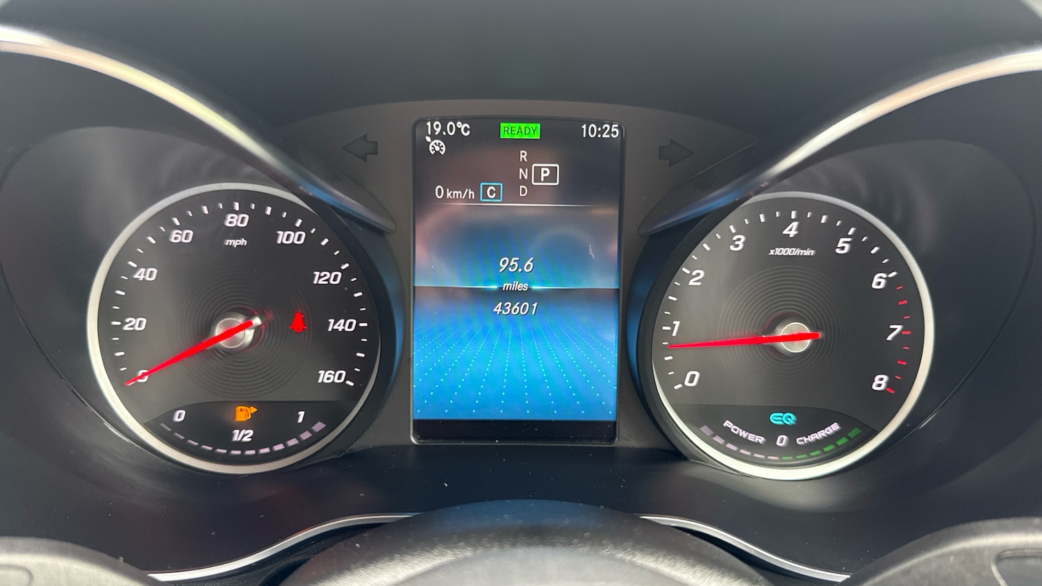 Used Mercedes-Benz GLC 2020 for sale - 76193035: Photo 18