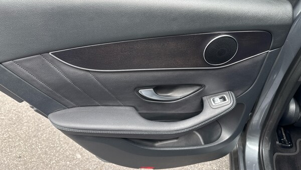 Used Mercedes-Benz GLC 2020 for sale - 76193035: Photo 23