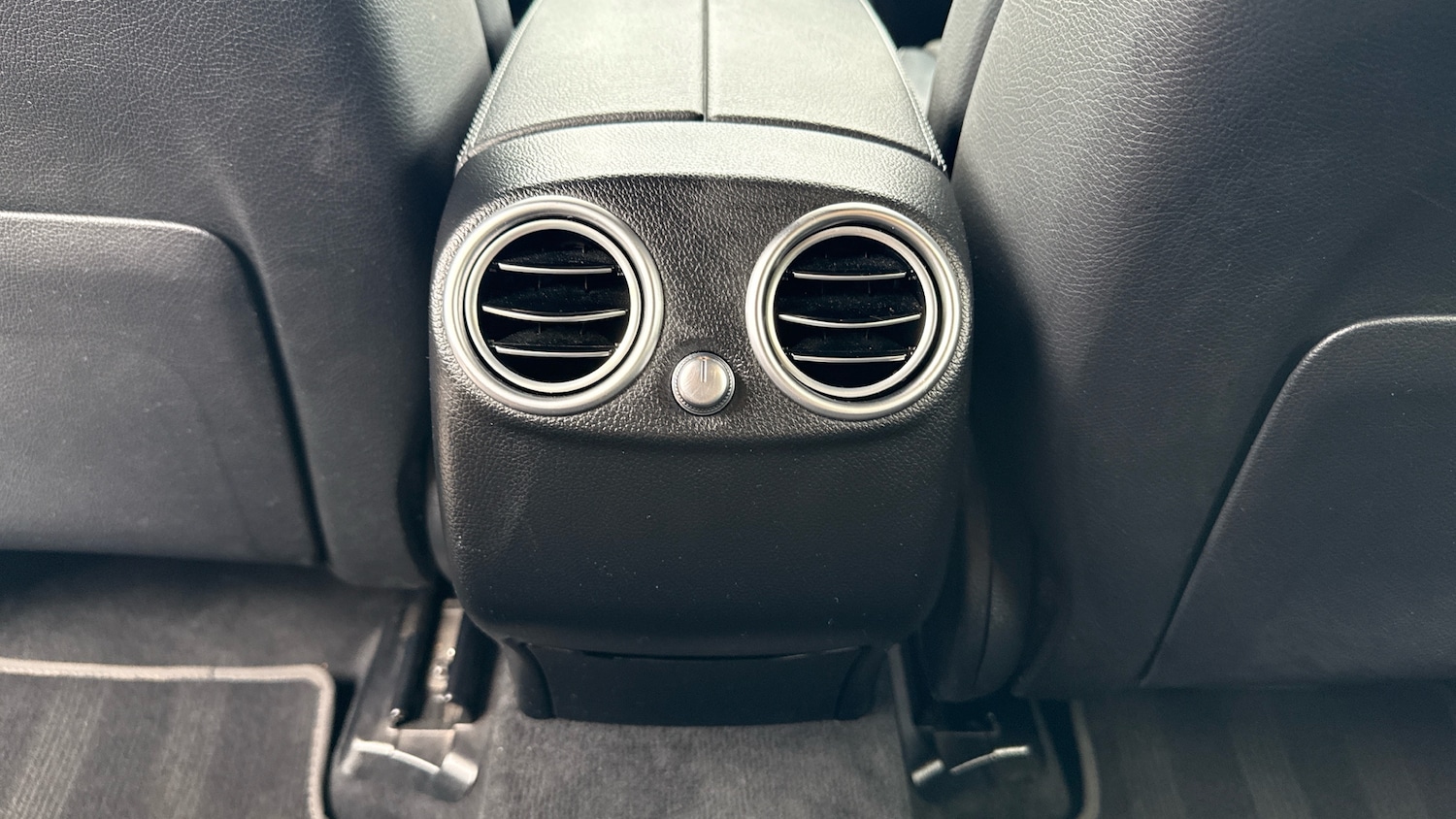 Used Mercedes-Benz GLC 2020 for sale - 76193035: Photo 25