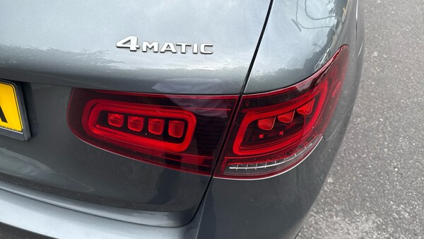Used Mercedes-Benz GLC 2020 for sale - 76193035: Photo 28