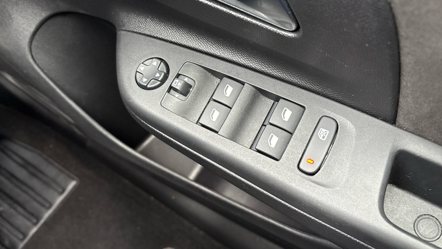 Used Vauxhall Corsa 2023 for sale - 77915850: Photo 34