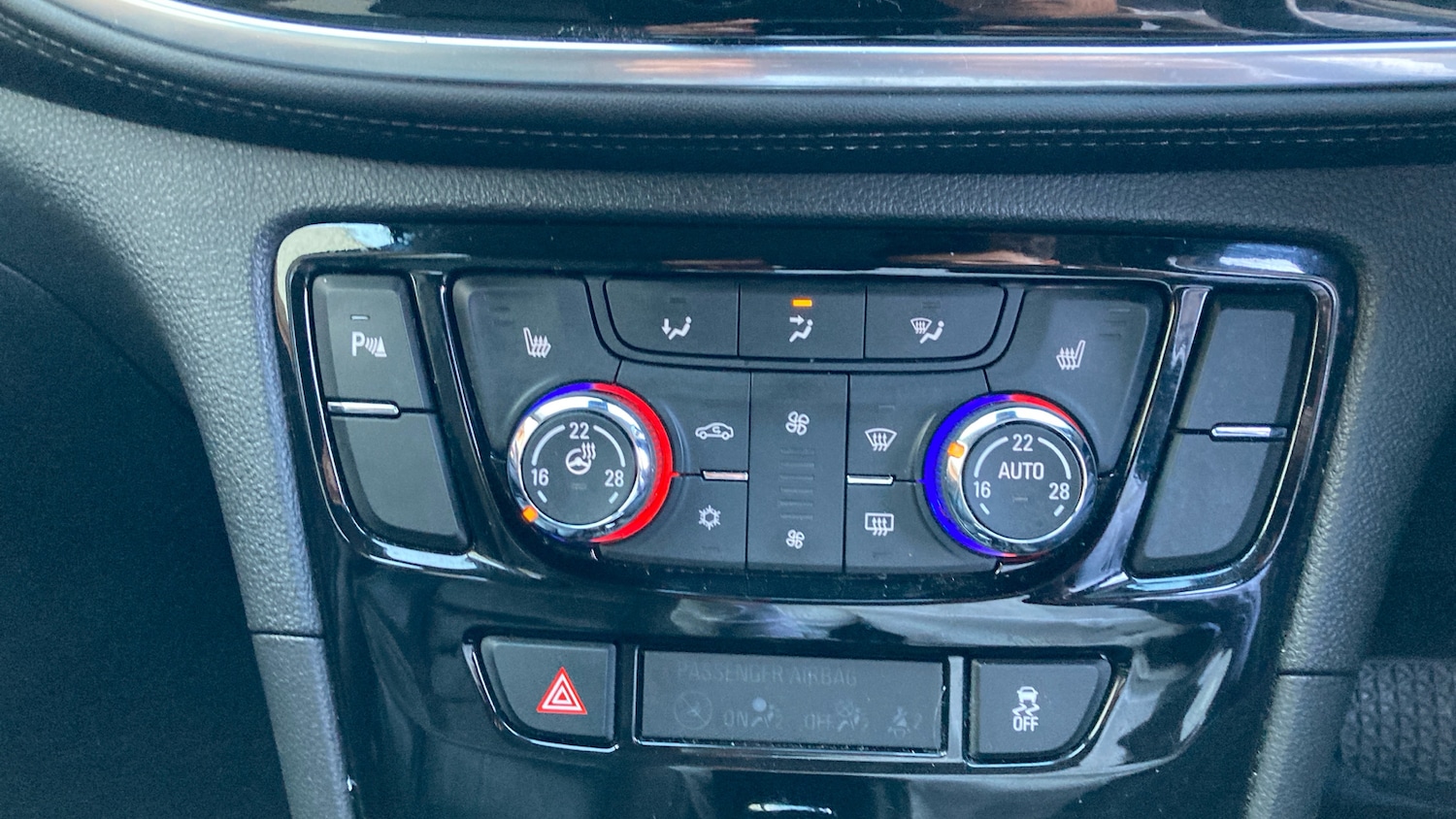 Used Vauxhall Mokka X 2018 for sale - 77763315: Photo 34