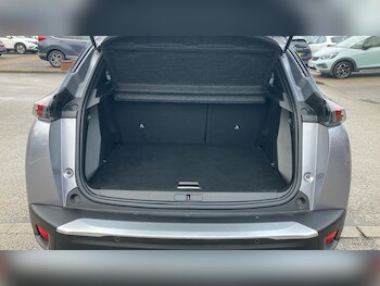 Used Peugeot 2008 2022 for sale - 77446996: Photo