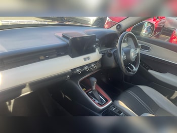 Used Honda HR-V 2022 for sale - 76464372: Photo