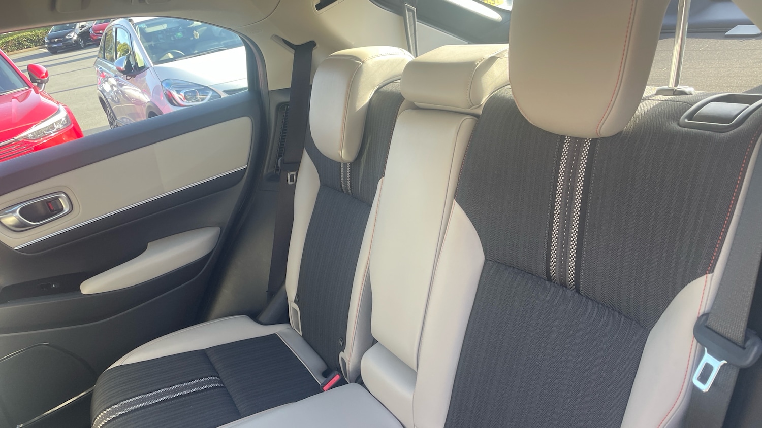 Used Honda HR-V 2022 for sale - 76464372: Photo 8