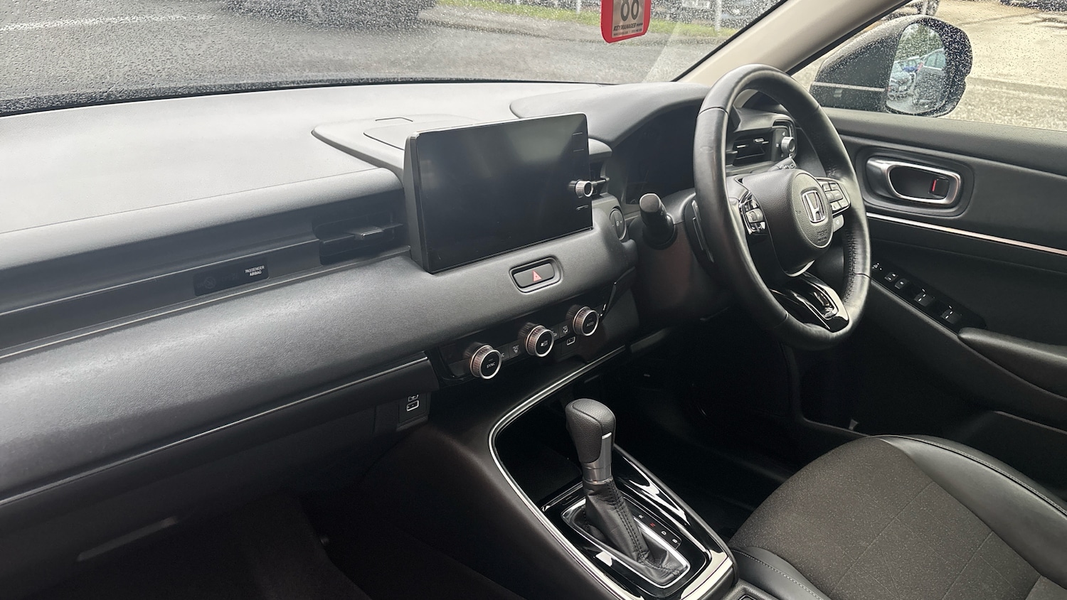 Used Honda HR-V 2023 for sale - 77487029: Photo 2