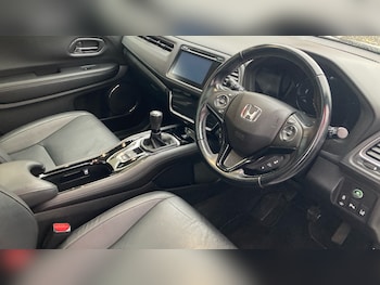 Used Honda HR-V 2020 for sale - 76983877: Photo