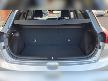 Used Hyundai i20 2018 for sale - 76507292: Photo