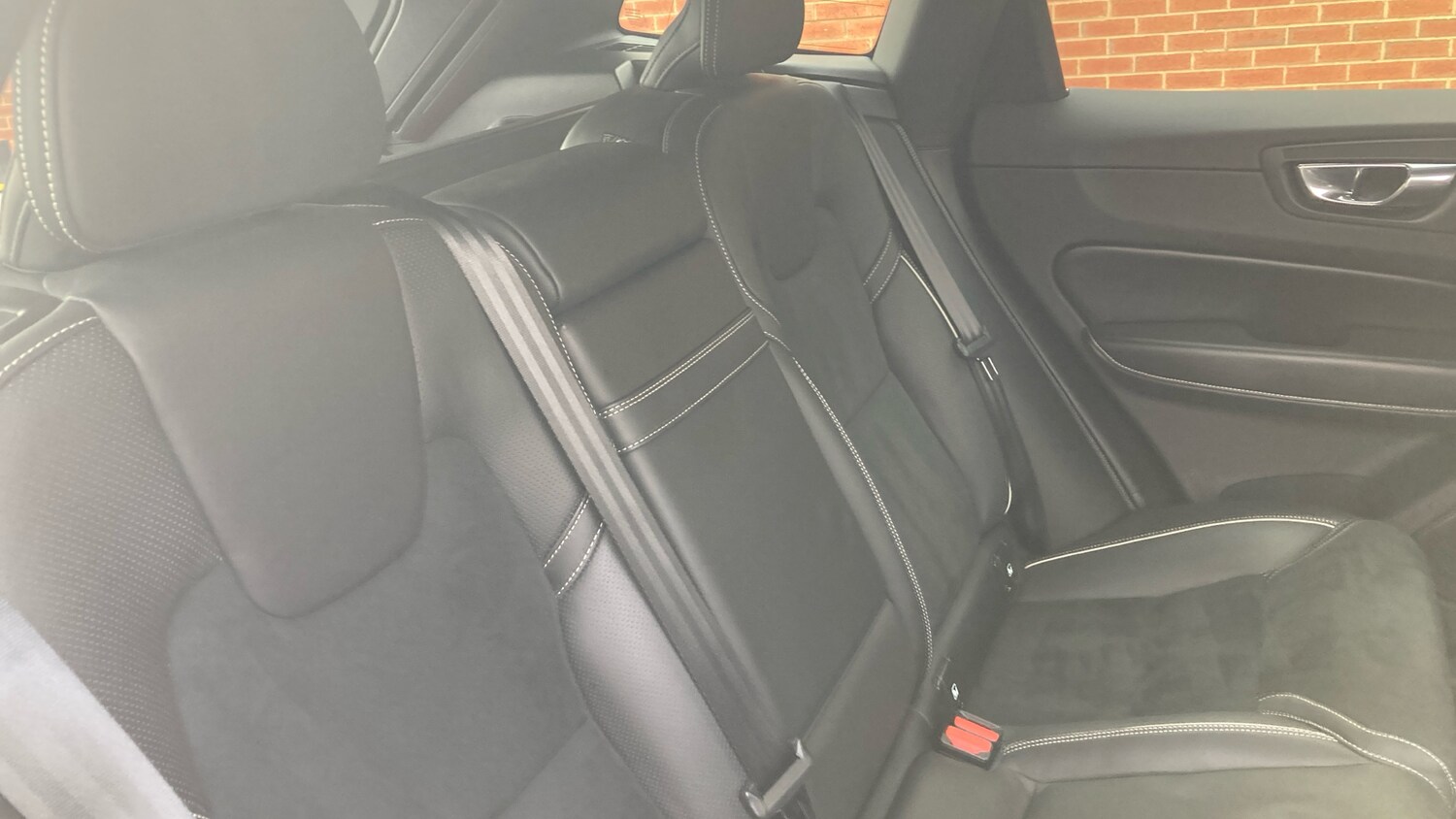 Used Volvo XC60 2018 for sale - 77528473: Photo 15