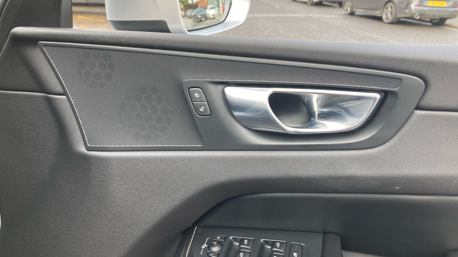 Used Volvo XC60 2018 for sale - 77528473: Photo 26