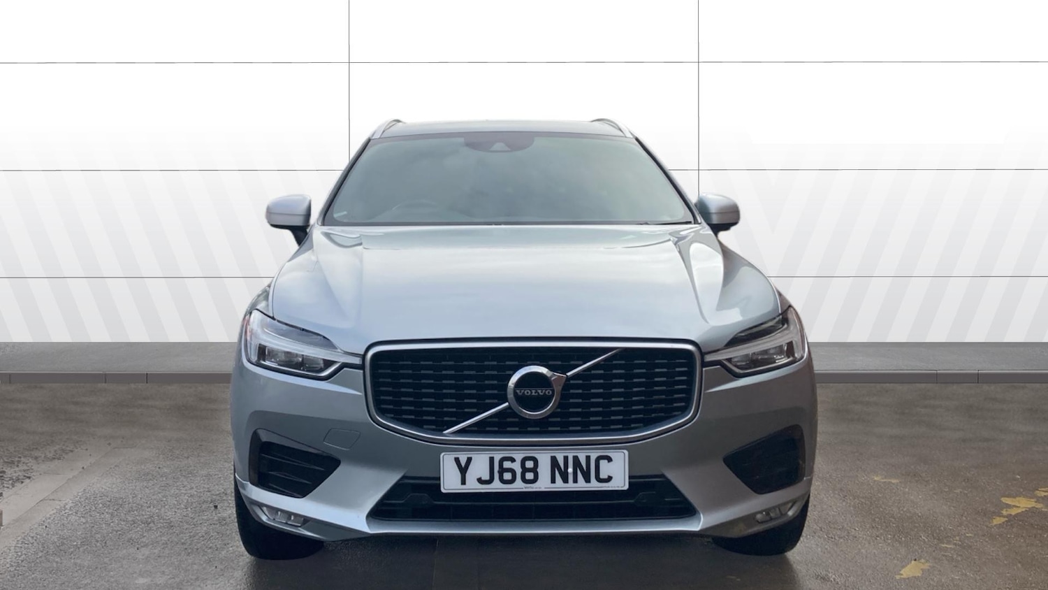 Used Volvo XC60 2018 for sale - 77528473: Photo 3