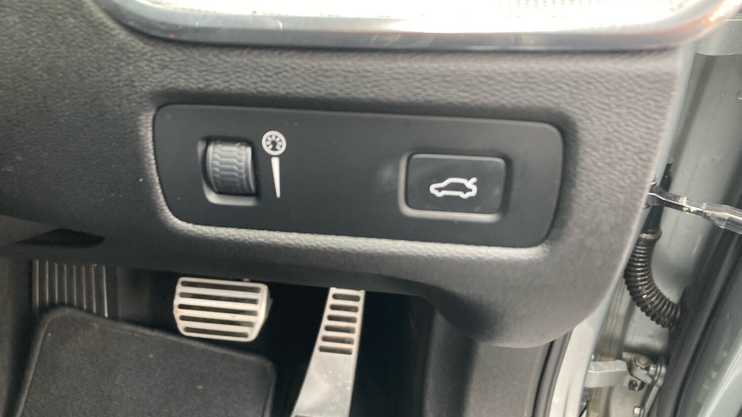 Used Volvo XC60 2018 for sale - 77528473: Photo 31