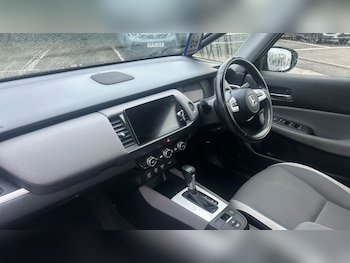 Used Honda Jazz 2022 for sale - 76565301: Photo