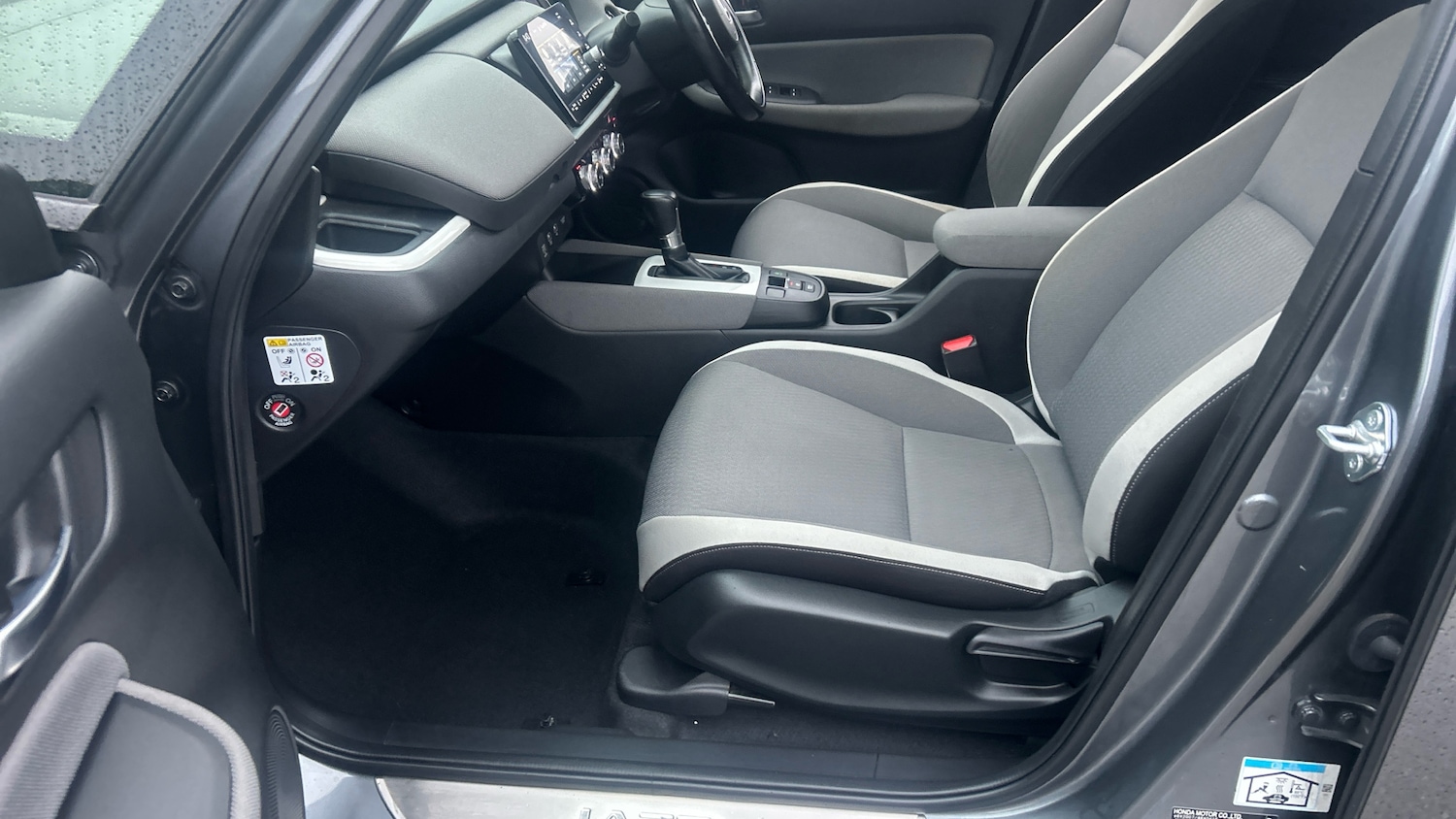 Used Honda Jazz 2022 for sale - 76565301: Photo 30