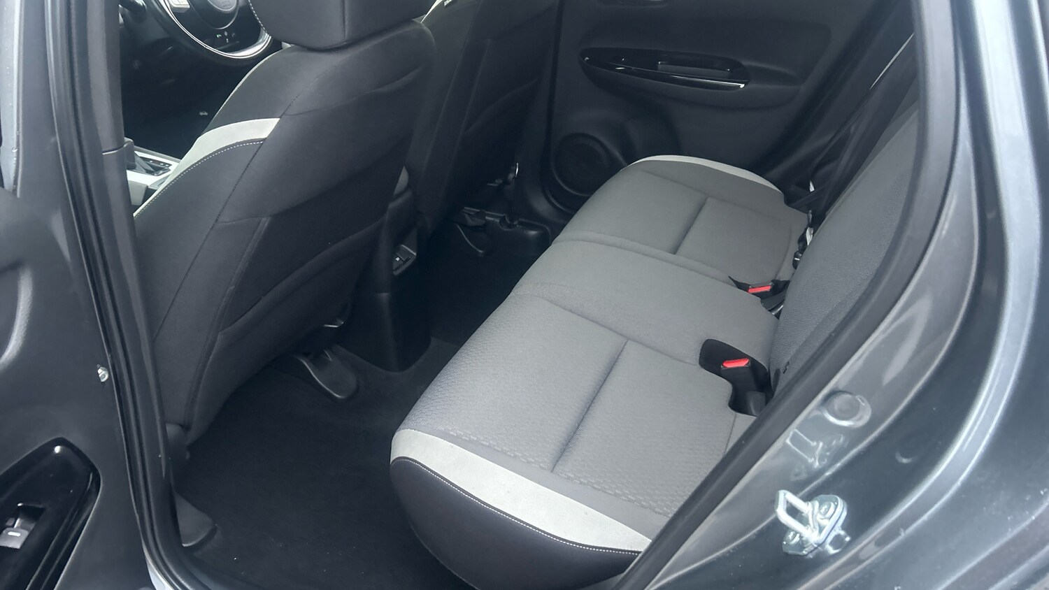 Used Honda Jazz 2022 for sale - 76565301: Photo 31