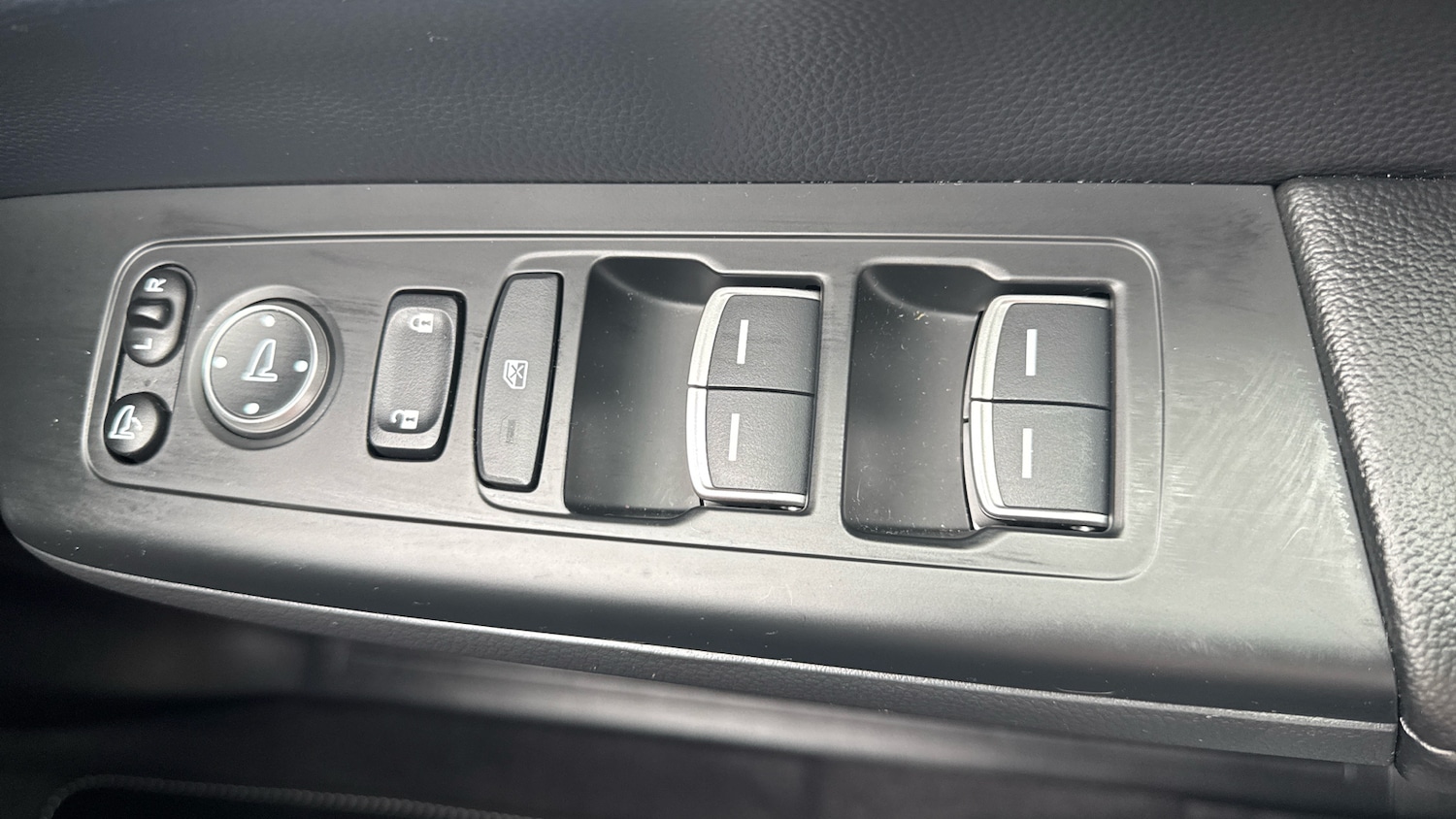 Used Honda CR-V 2025 for sale - 76599916: Photo 17