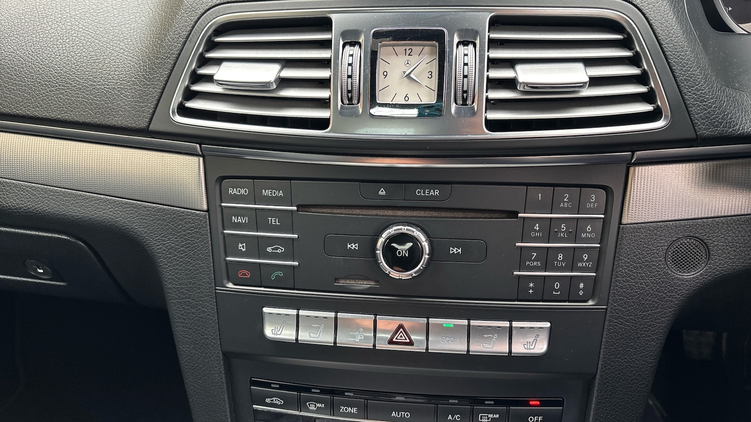 Used Mercedes-Benz E-Class 2016 for sale - 76057749: Photo 38