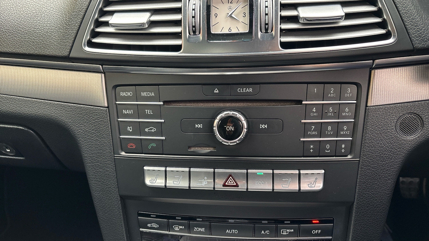 Used Mercedes-Benz E-Class 2016 for sale - 76057749: Photo 39