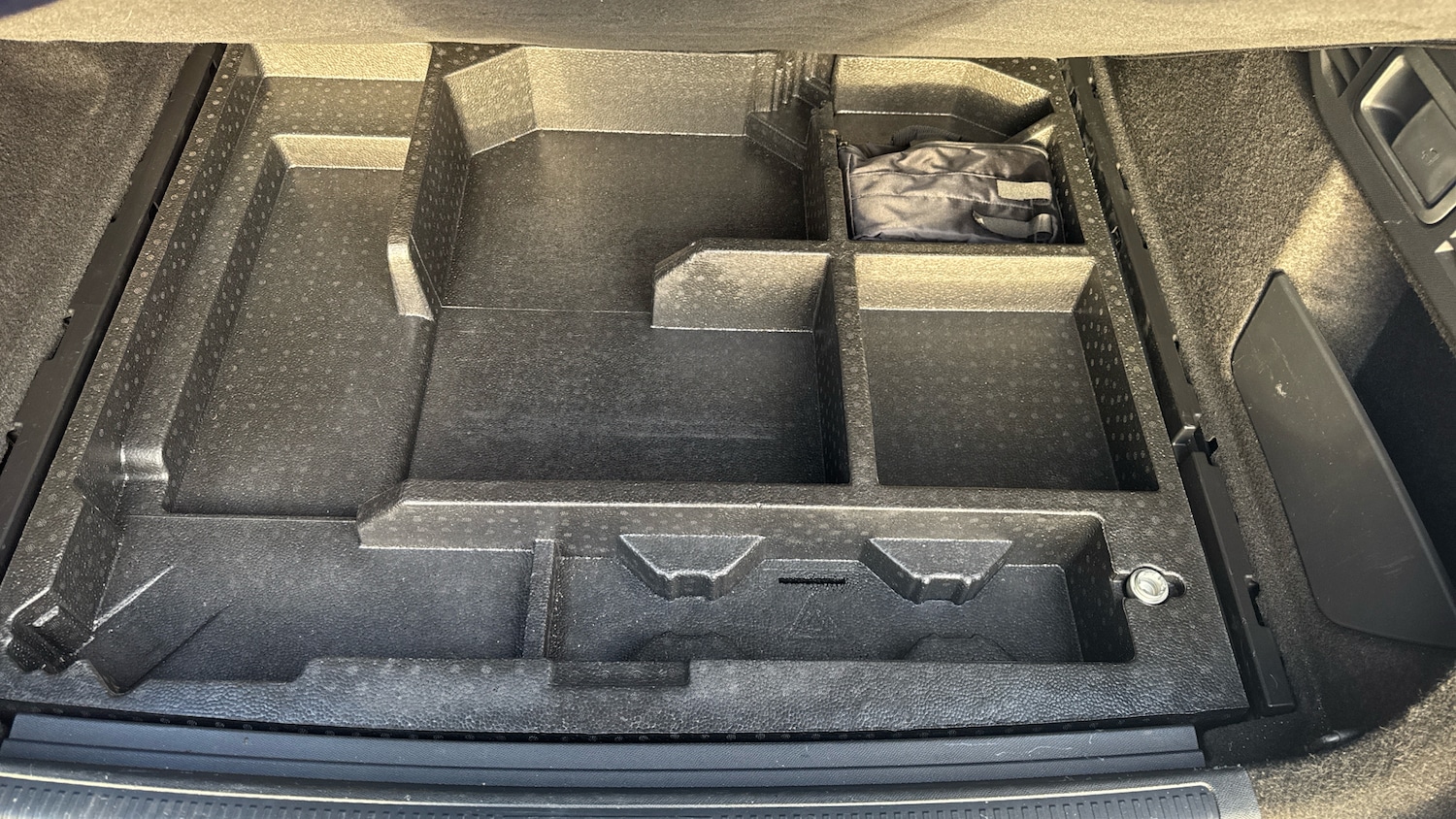 Used Citroen C5 X 2023 for sale - 76638567: Photo 42