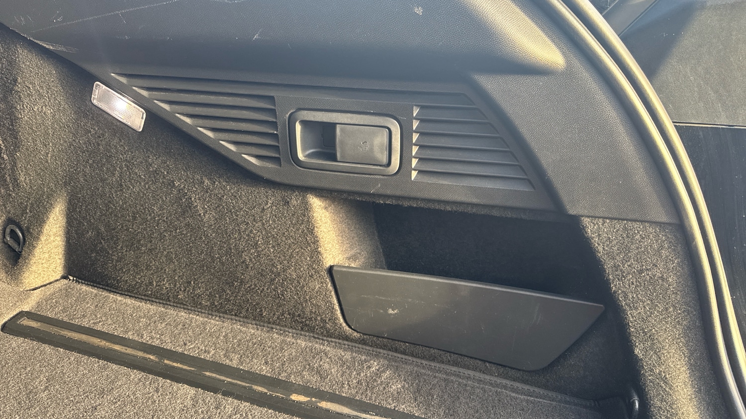 Used Citroen C5 X 2023 for sale - 76638567: Photo 43