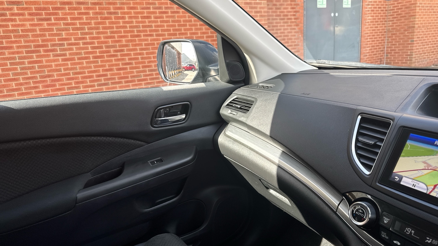 Used Honda CR-V 2018 for sale - 78106133: Photo 26