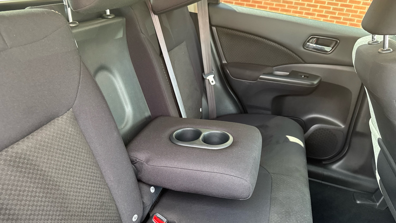 Used Honda CR-V 2018 for sale - 78106133: Photo 30