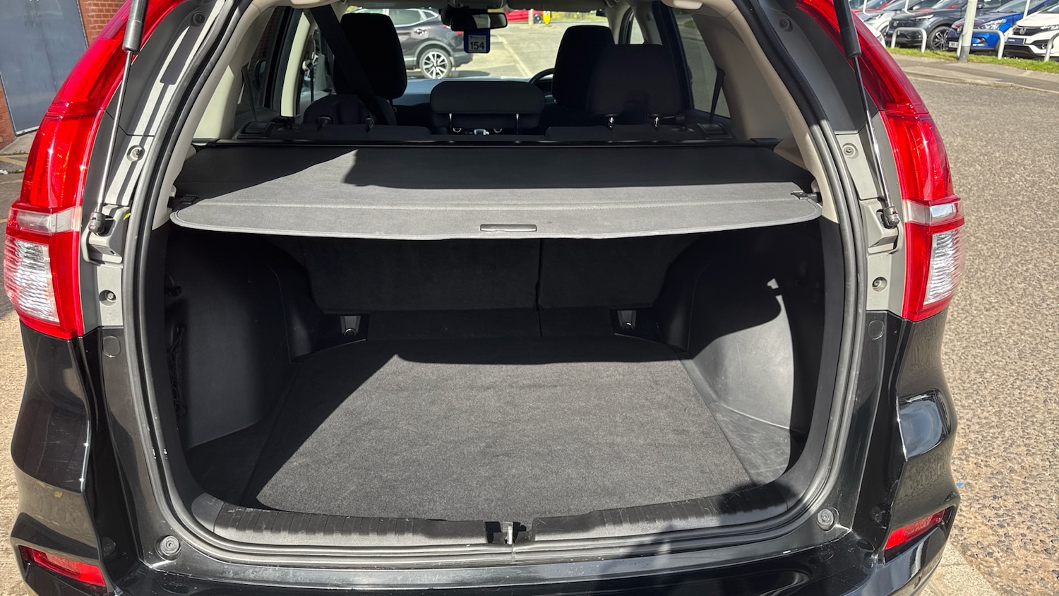 Used Honda CR-V 2018 for sale - 78106133: Photo 32