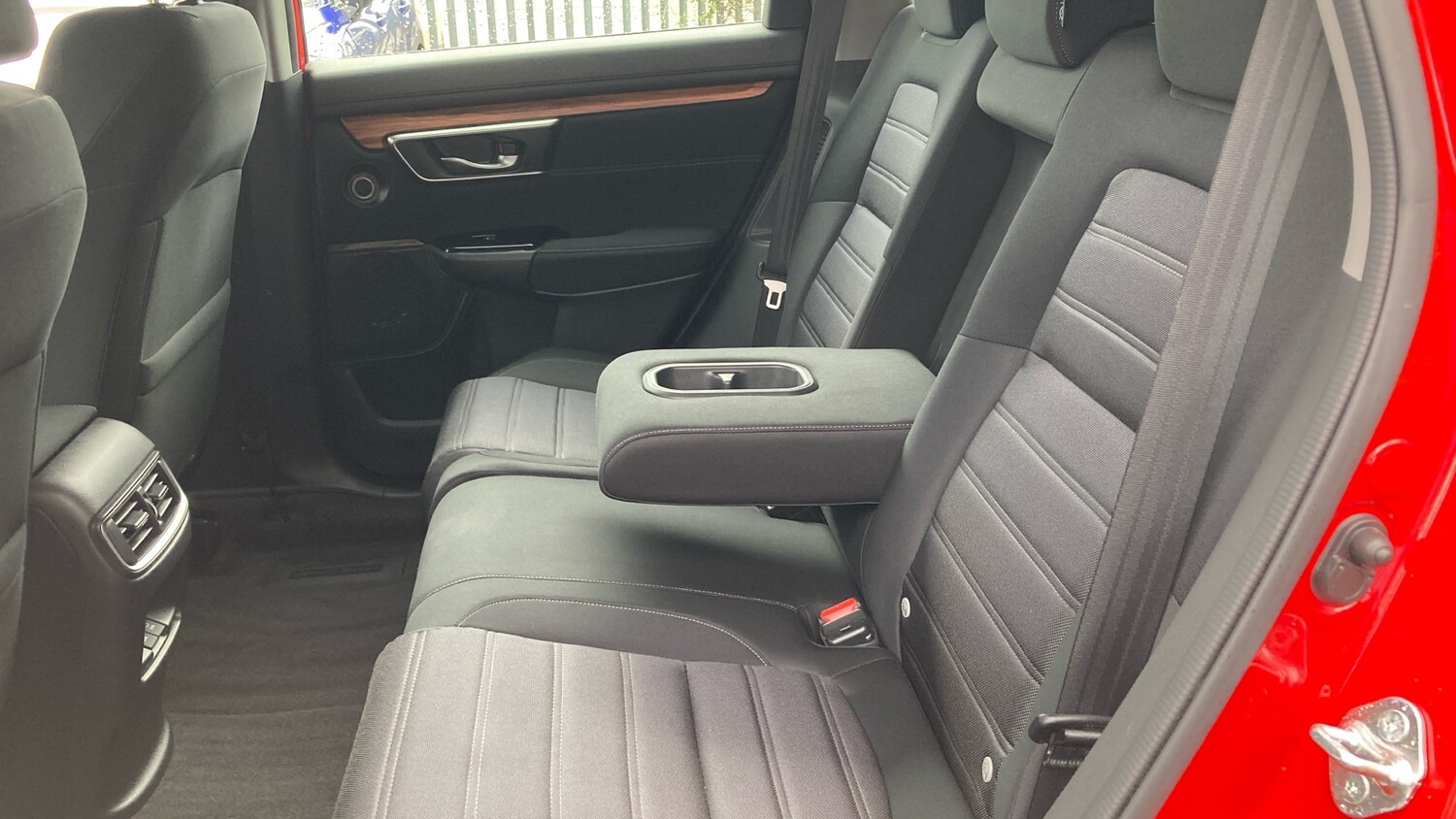 Used Honda CR-V 2021 for sale - 76273576: Photo 16