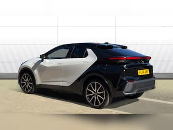 Used Toyota C-HR 2024 for sale - 79705437: Photo