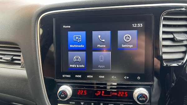 Used Mitsubishi Outlander 2019 for sale - 76230828: Photo 22